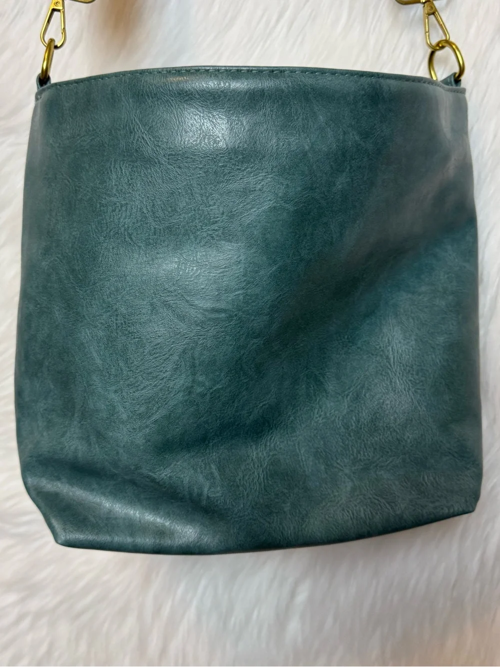 MEITRUE Teal Vintage Vegan Leather Crossbody Purse Aztec Strap Lightweight